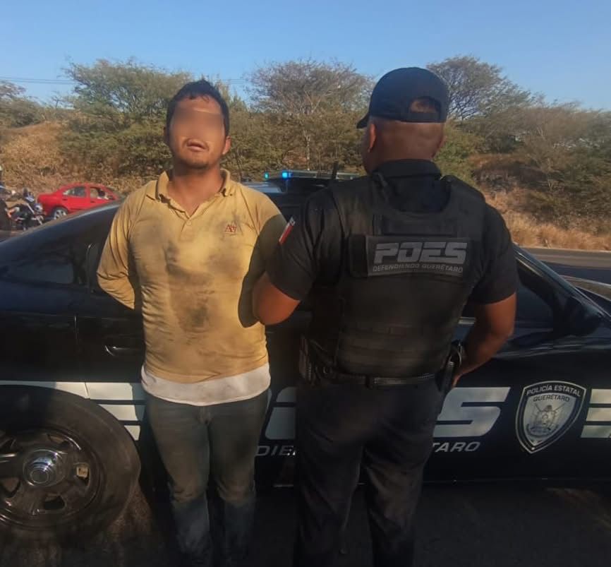 ÄSESINÄN A UN HOMBRE EN LOS LIMITES DE LAS COLONIAS SANTA MARIA MAGDALENA Y SANTA MONICA, HAY DOS DETENIDOS