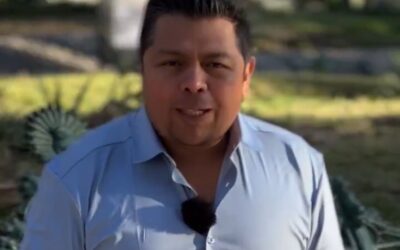 “EL PERRO DE LA SENADORA” EFRAÍN PEDRAZA, REAPARECE PIDIENDO DISCULPAS Y DESLINDANDO DE RESPONSABILIDADES A SUS JEFES MORENISTAS.