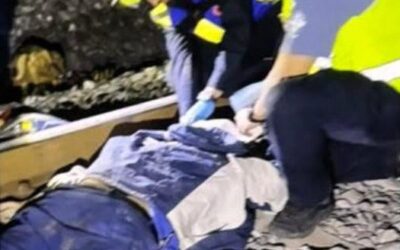 HOMBRE EN APARENTE ESTADO DE EBRIEDAD FUE ARROLLADO POR EL TREN, FUE TRASLADADO AL HOSPITAL EN CALIDAD DE GRAVE.