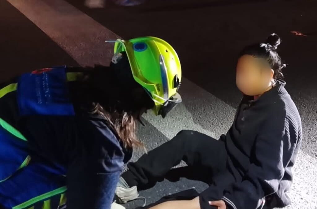 MUJER EN SITUACIÓN DE CALLE ES ATROPELLADA CUANDO INTENTA CRUZAR EL ANILLO VIAL FRAY JUNÍPERO SERRA.