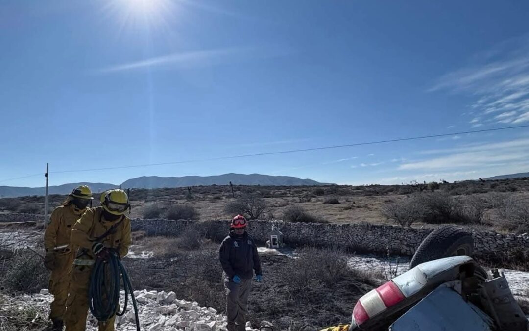 FATAL ACCIDENTE EN CADERYTA, DEJA TRES PERSONAS MUERTAS Y VARIAS LESIONADAS.