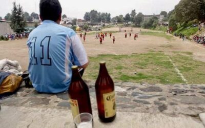 SE PROHÍBE LA VENTA Y CONSUMO DE BEBIDAS EMBRIAGANTES EN LAS CANCHAS DEPORTIVAS DE PINAL DE AMOLES.