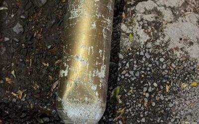 EXPLOTA TANQUE DE AL INTERIOR DE UNA EMPRESA Y CAE EN LA COLONIA SAUCES.