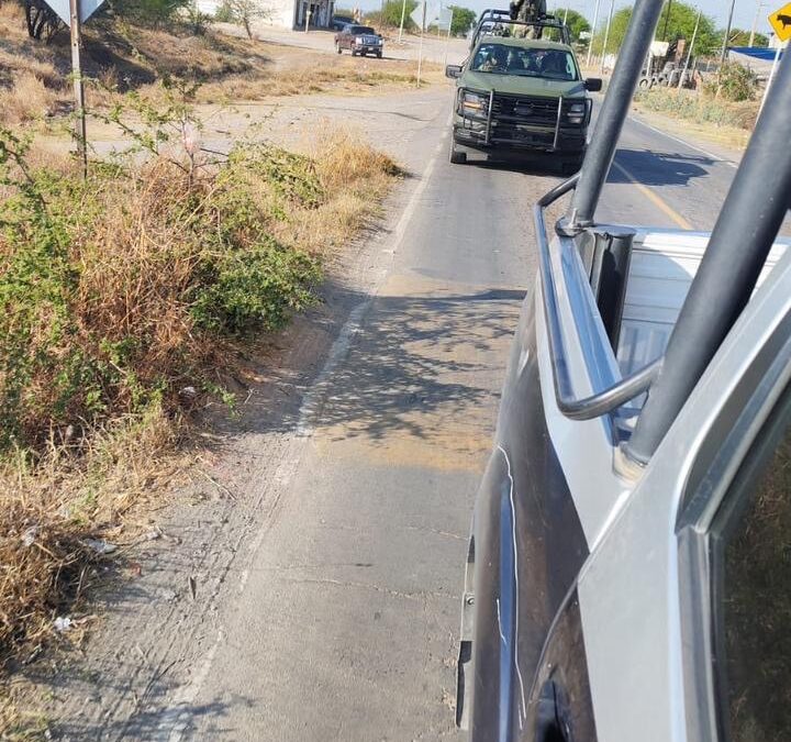 REFUERZAN SEGURIDAD EN LA COMUNIDAD DE LA LIRA, PEDRO ESCOBEDO CON RECORRIDOS DE VIGILANCIA Y CONTACTO DIRECTO CON LA CIUDADANIA.