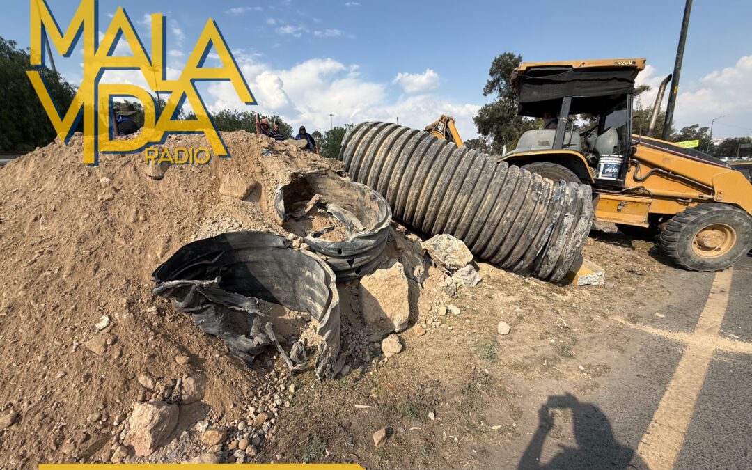 QUEMAN LOS DRENES UBICADOS EN EL PUENTE DE TEJADA Y A UN COSTADO DEL COBAQ Y PROVOCAN CIERRES VIALES.