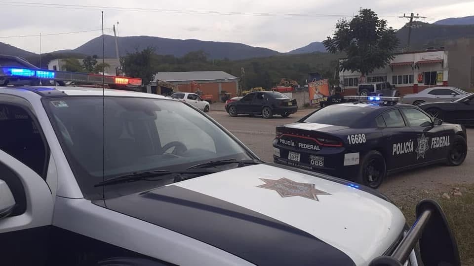 DETONACIONES DE ARMA DE FUEGO Y UN PRESUNTO INTENTO DE SECUESTRO SE REGISTRÓ ESTA MAÑANA EN EL MUNICIPIO DE JALPAN DE SERRA, LAS AUTORIDADES MANTIENEN UN FUERTE HERMETISMO SOBRE EL HECHO.