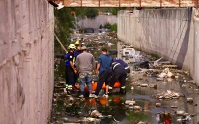 CAE HOMBRE AL INTERIOR DE UN DREN PLUVIAL EN SANTA ROSA JÁUREGUI.