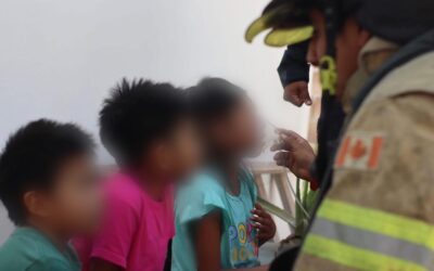 TRES NIÑOS FUERON RESCATADOS DE UN INCENDIO POR ELEMENTOS DE BOMBEROS DE QUERÉTARO.