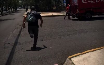 JOVEN MUJER DENUNCIA A UN SUJETO POR ENSEÑAR SUS MISERIAS A LAS AFUERAS DEL PARQUE QUERÉTARO 2000.