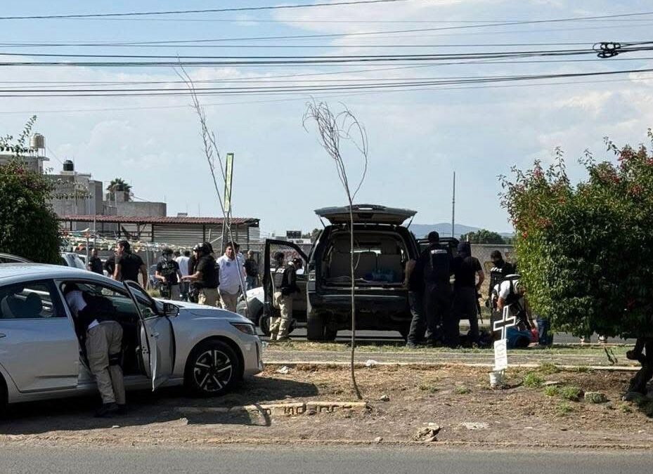 PERSECUCIÓN POR PARTE DE ELEMENTOS DE LA PID TERMINA CON VARIOS SUJETOS DETENIDOS.