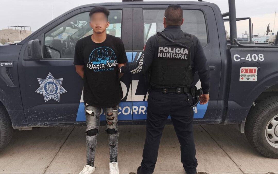 ES DETENIDO EN POSESIÓN DE VARIAS DOSIS DE SUSTANCIAS TÓXICAS EN CORREGIDORA.