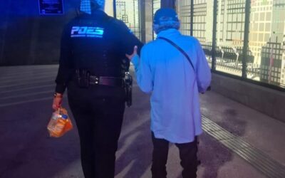 ELEMENTOS DE POES BRINDARON APOYO A UN ADULTO MAYOR QUE SE ENCONTRABA DESORIENTADO EN TAQ.
