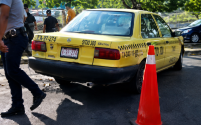 TRÁILER PROVOCA FUERTE ACCIDENTE VEHICULAR SOBRE PASEO DE LA REPÚBLICA.