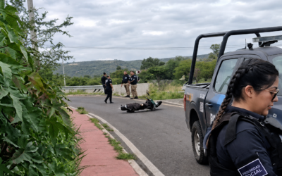 MOTOCICLISTA PIERDE LA VIDA TRAS DERRAPAR DE SU UNIDAD CUANDO INTENTABA HUIR DE LA POLICÍA.