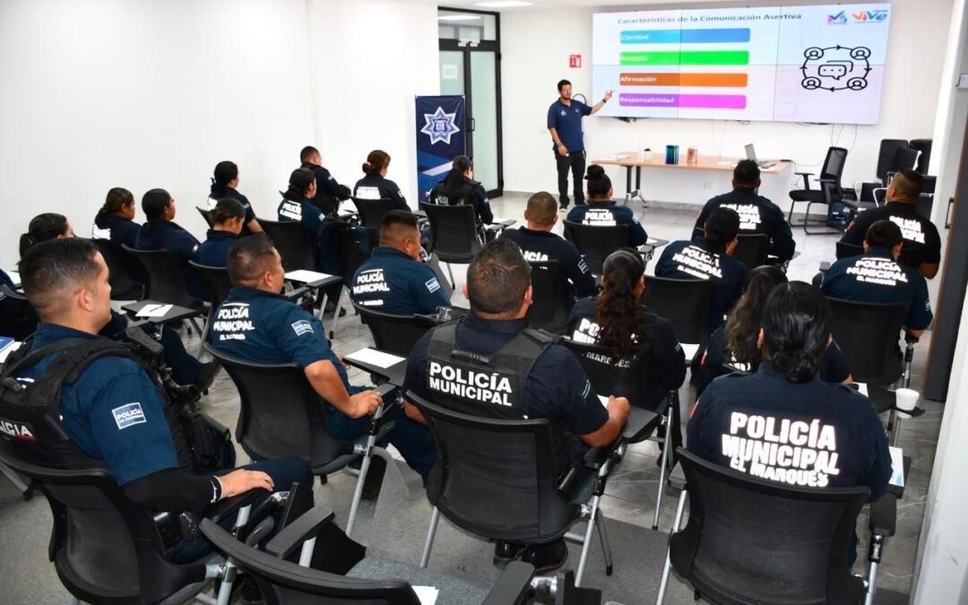 FORTALECE EL MUNICIPIO DE EL MARQUÉS, LA SALUD MENTAL Y LA COMUNICACIÓN ASERTIVA DE SU PERSONAL POLICIAL.
