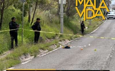 POLICÍA MUNICIPAL DE QUERÉTARO DISPARÓ EN CONTRA DE UN SUJETO QUE SE EN ENCONTRABA VIOLENTO Y LOS AMENAZÓ CON UN CUCHILLO.