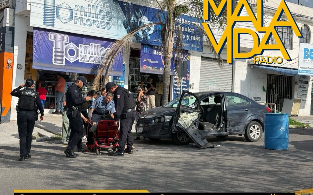 JOVEN ES ATROPELLADO CUANDO DESCENDÍA DE SU VEHÍCULO ESTACIONADO EN AV. PASTEUR SUR.