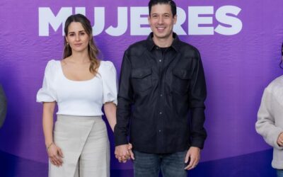 EL PRESIDENTE MUNICIPAL DE EL MARQUÉS, RODRIGO MONSALVO, SE REÚNE CON MUJERES PARA ESCUCHAR SUS NECESIDADES.