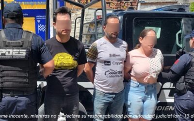 ELEMENTOS DE LA POLICÍA ESTATAL DETIENEN A TRES PERSONAS Y ASEGURAN BILLETES FALSOS.