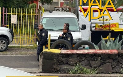 POLICÍA MUNICIPAL ABATE A UN HOMBRE QUE AMENAZABA CON UN MACHETE A UNA PAREJA EN LA COLONIA SATÉLITE.