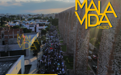 TRABAJADORES DEL SECTOR SALUD EN QUERÉTARO SE MANIFIESTAN MARCHANDO.